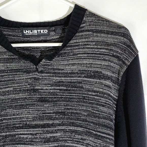 Unlisted by Kenneth Cole Grey/Black 100% Cotton Long Sleeve Knit Sweater - Large - Picture 4 of 12